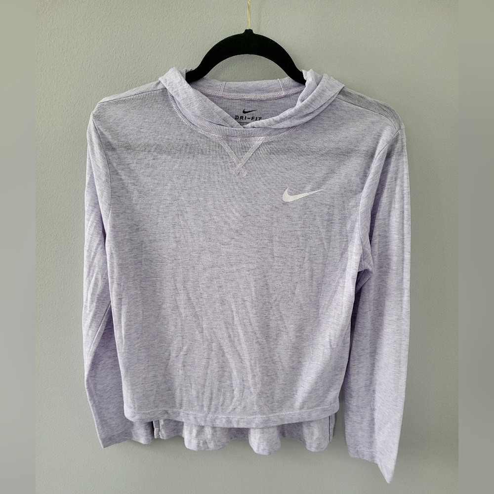 Girls xl lavender long sleeve nike top